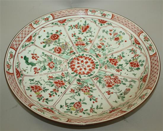 A Chinese famille verte dish, Kangxi period, 35cm, slight wear